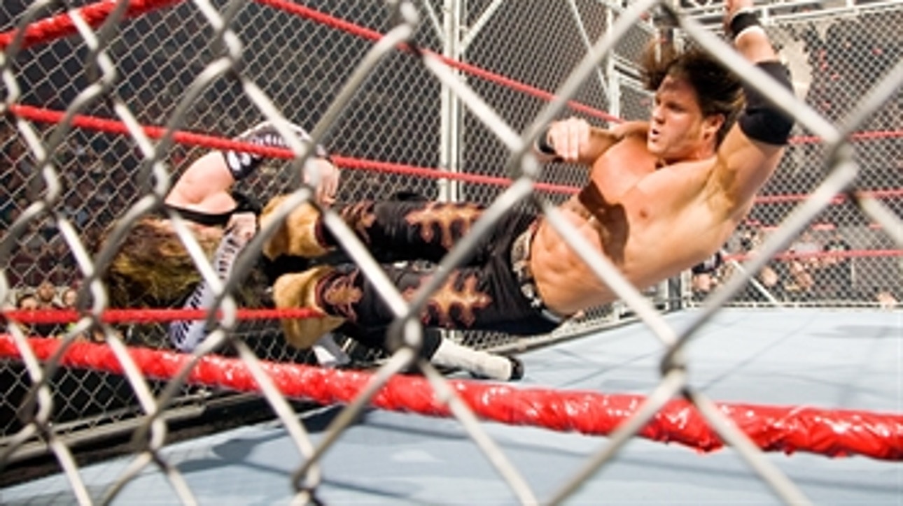 Jeff Hardy vs. Johnny Nitro – Intercontinental Title Cage Match: WWE New Year’s Revolution 2007 (Full Match)