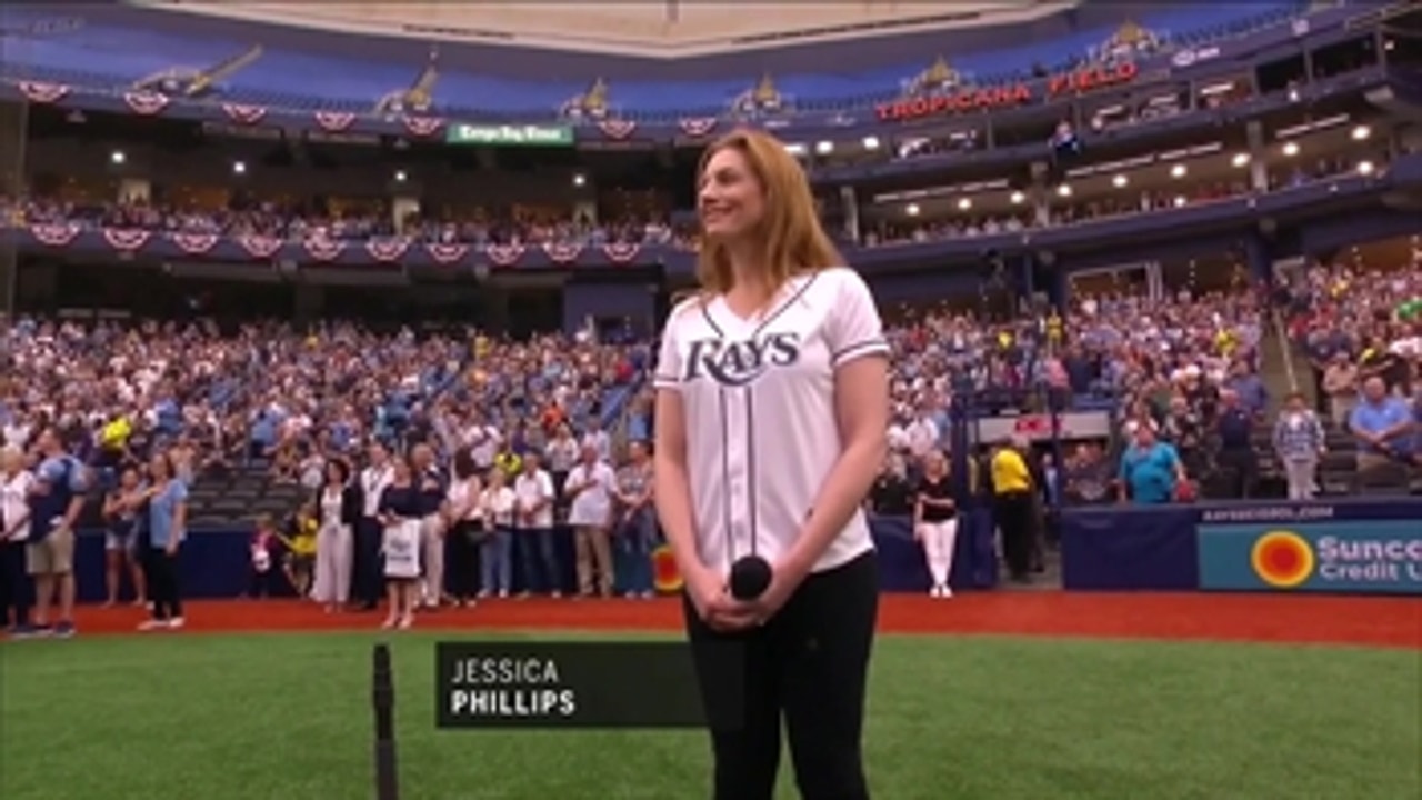 Jessica Phillips delivers the National Anthem ahead of Rays-Astros on Opening Day