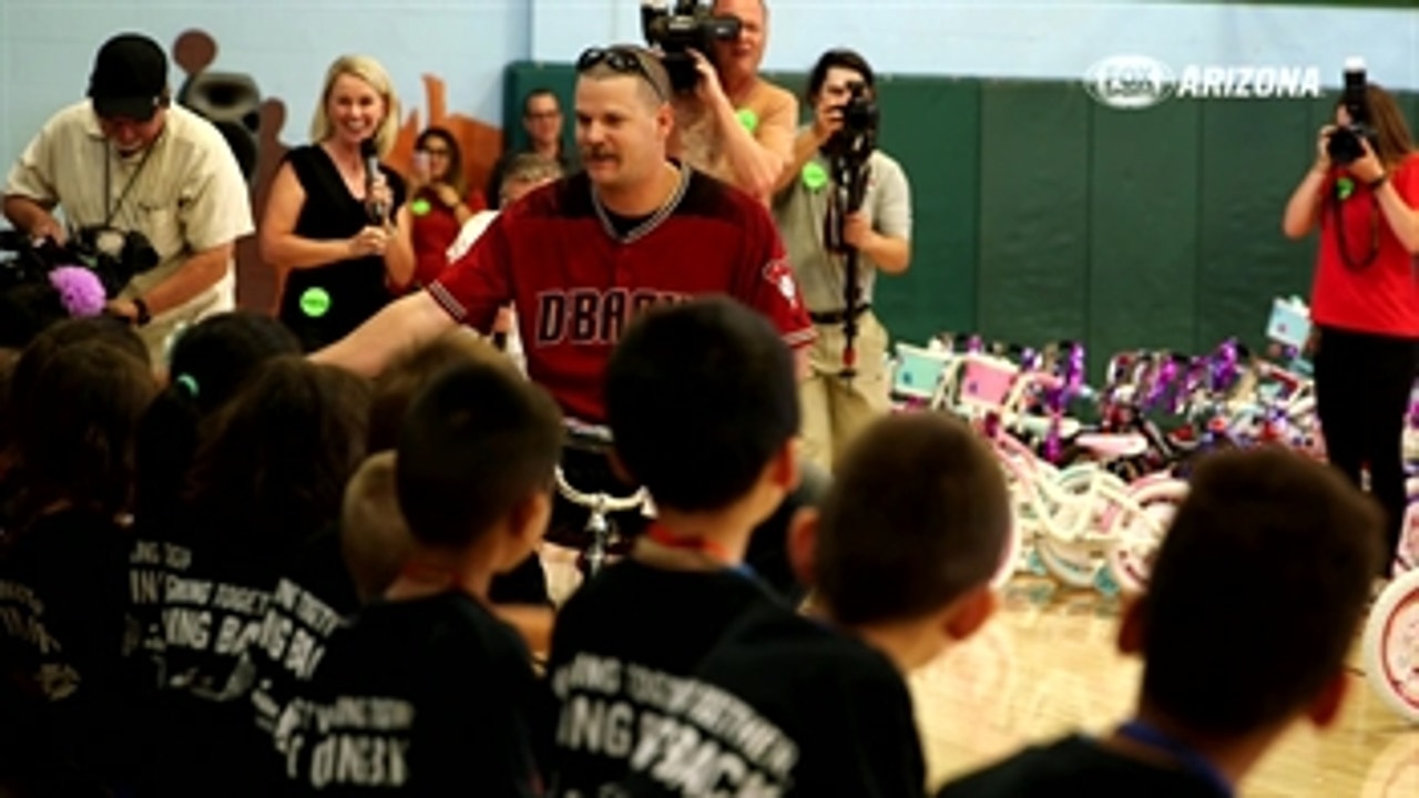 D-backs give new bikes to kids at Boys and Girls Club