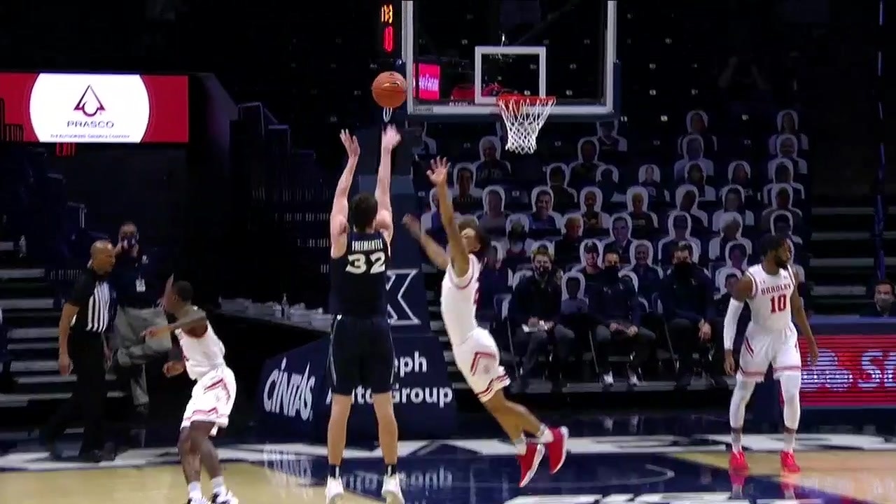 Xavier squeaks by Bradley, 51-50, thanks to last-second layup