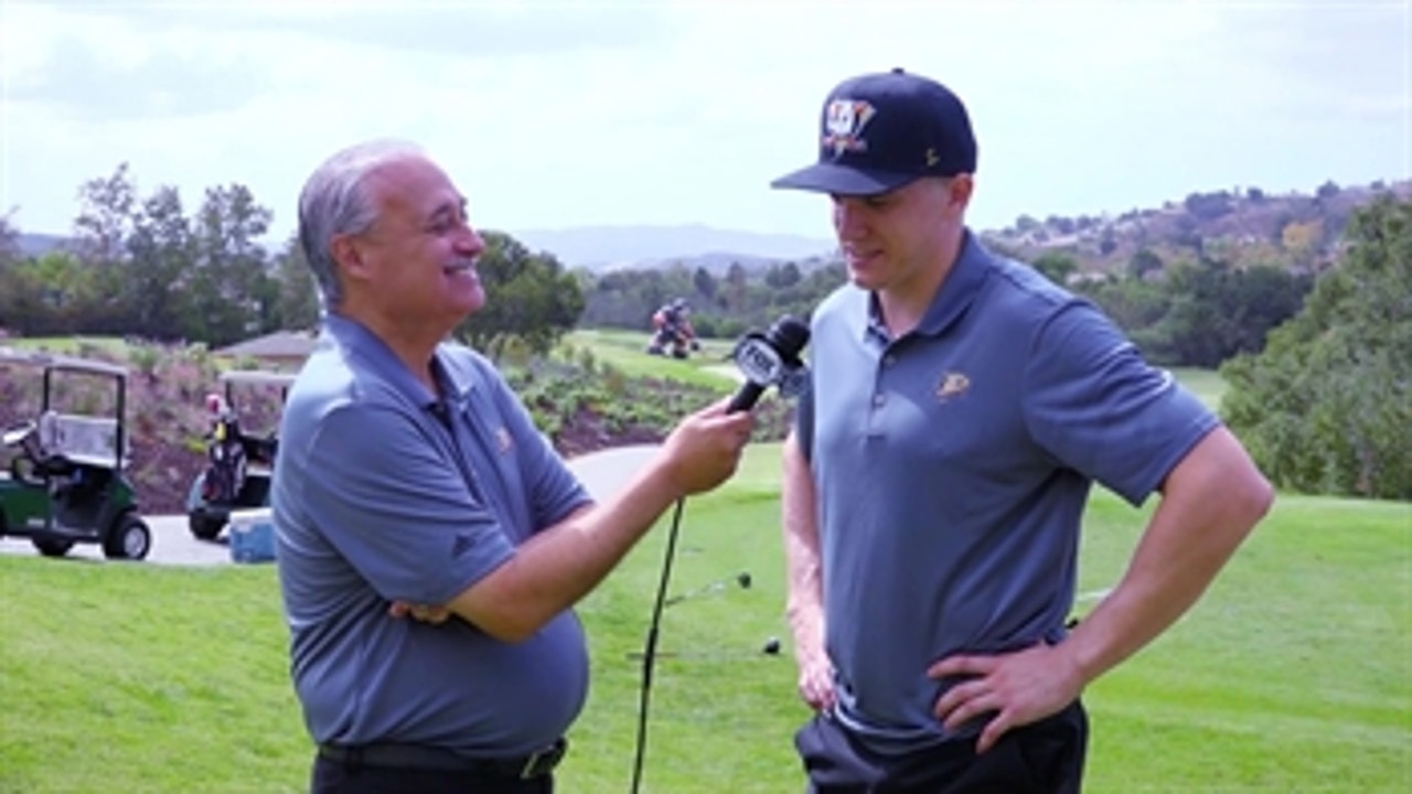 Ducks Weekly: Who's worst golfer on the team?