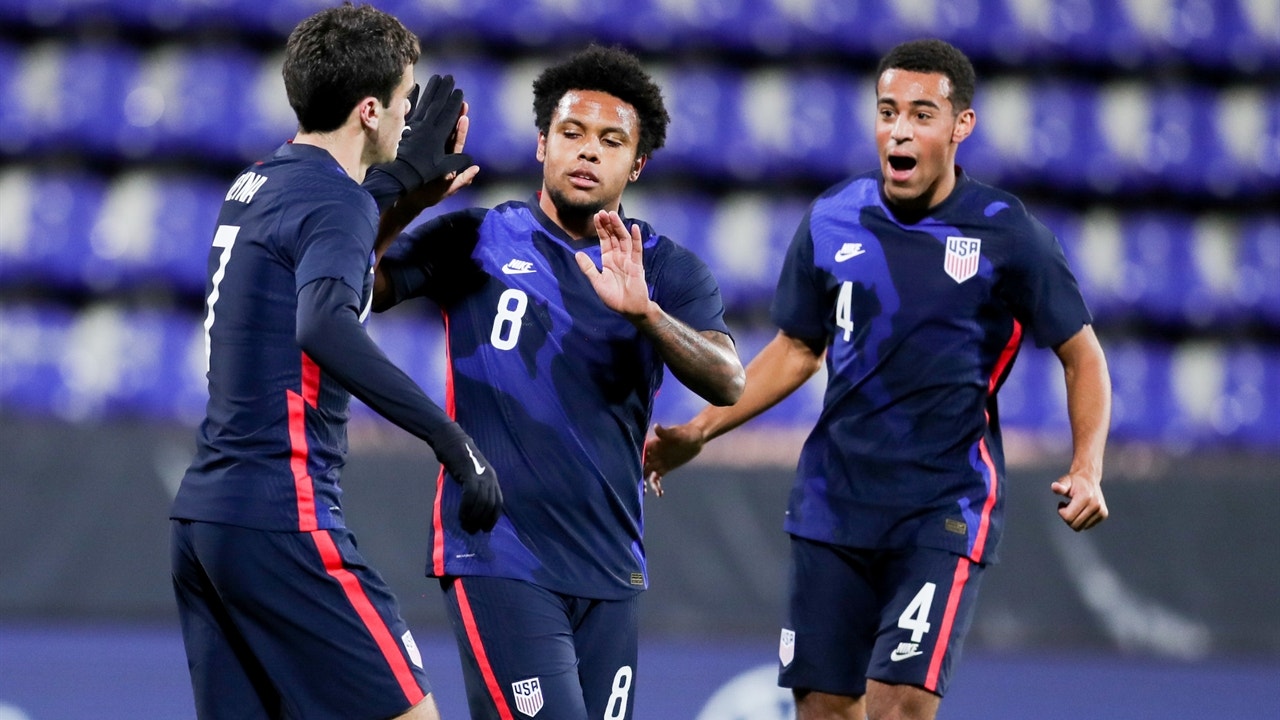 USMNT dominates Panama, 6-2, as Gio Reyna, other young prospects shine