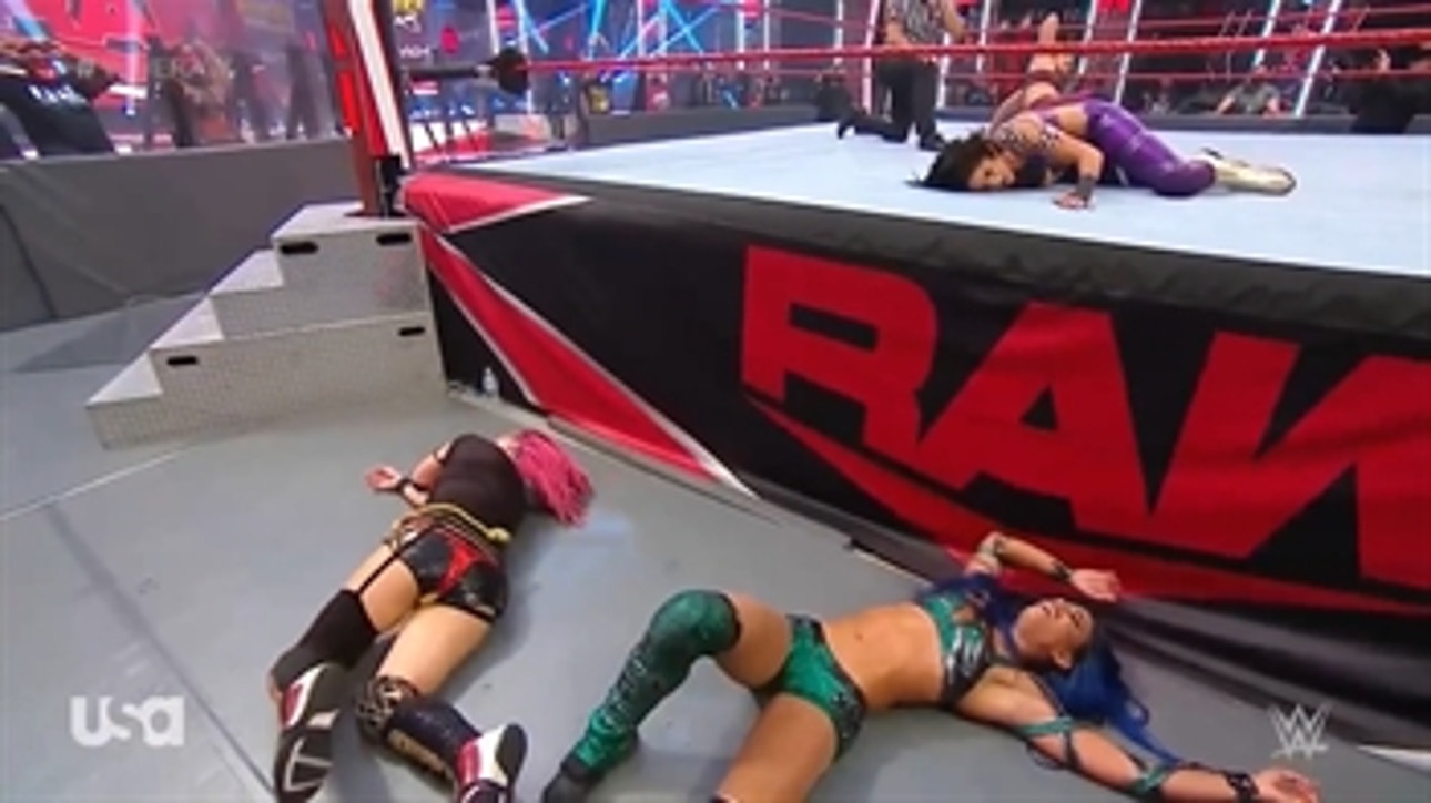 The Golden Role Models take on Asuka and Shayna Baszler