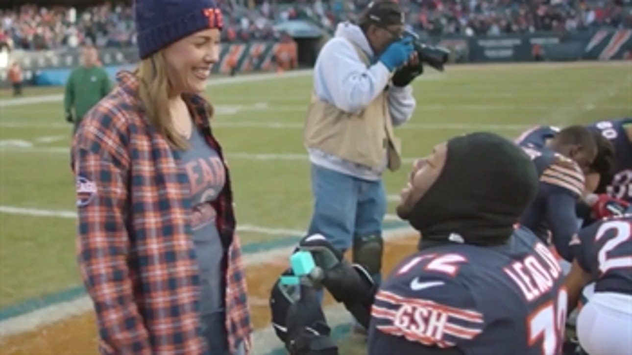 Bears Charles Leno Jr. proposes to his girlfriend after clinching the NFC North