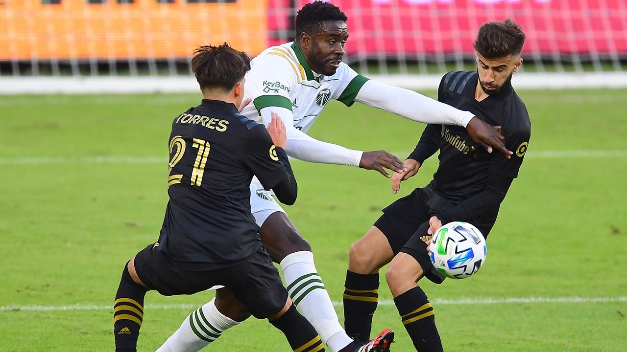 Portland Timbers stun LAFC with late goal to force 1-1 draw, LAFC falls to 7 seed