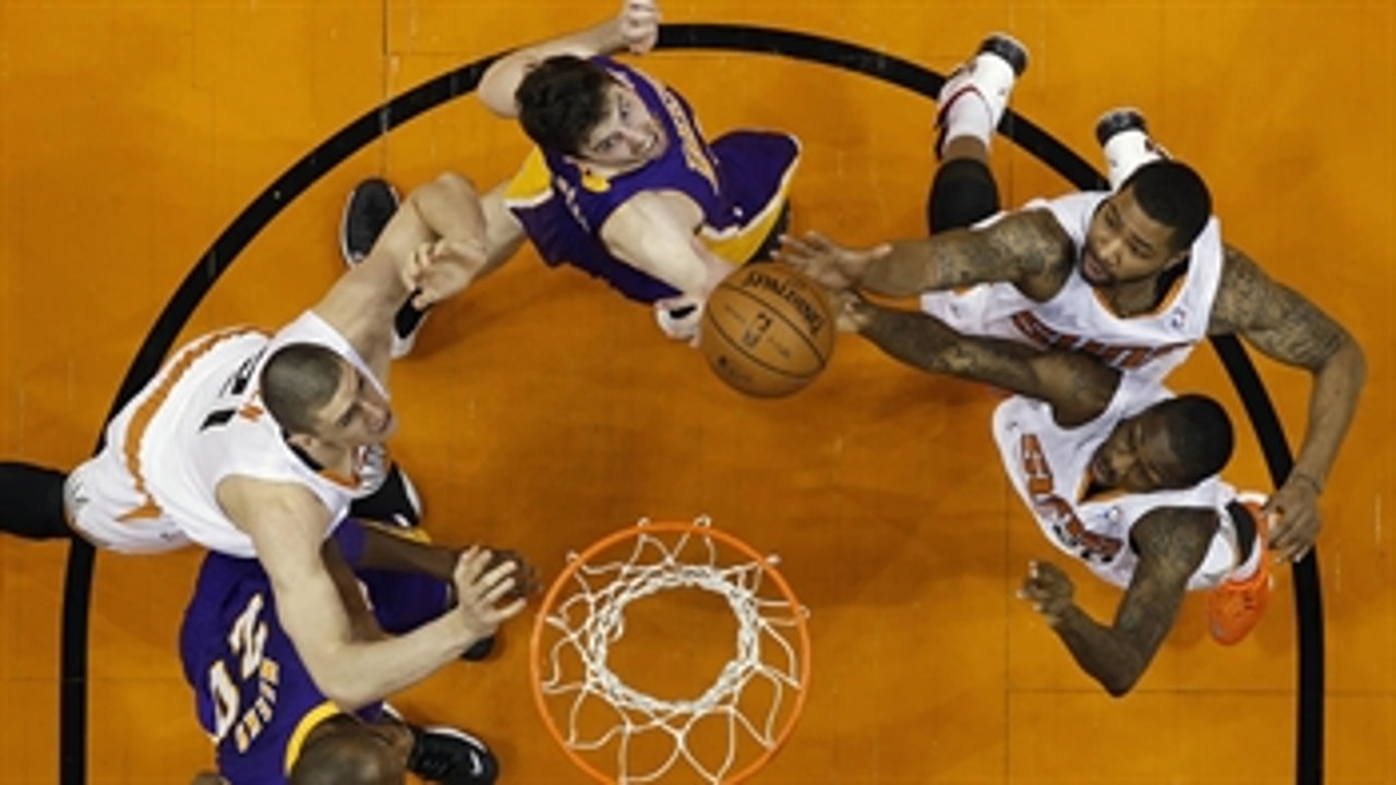 Suns hand Lakers 6th straight loss