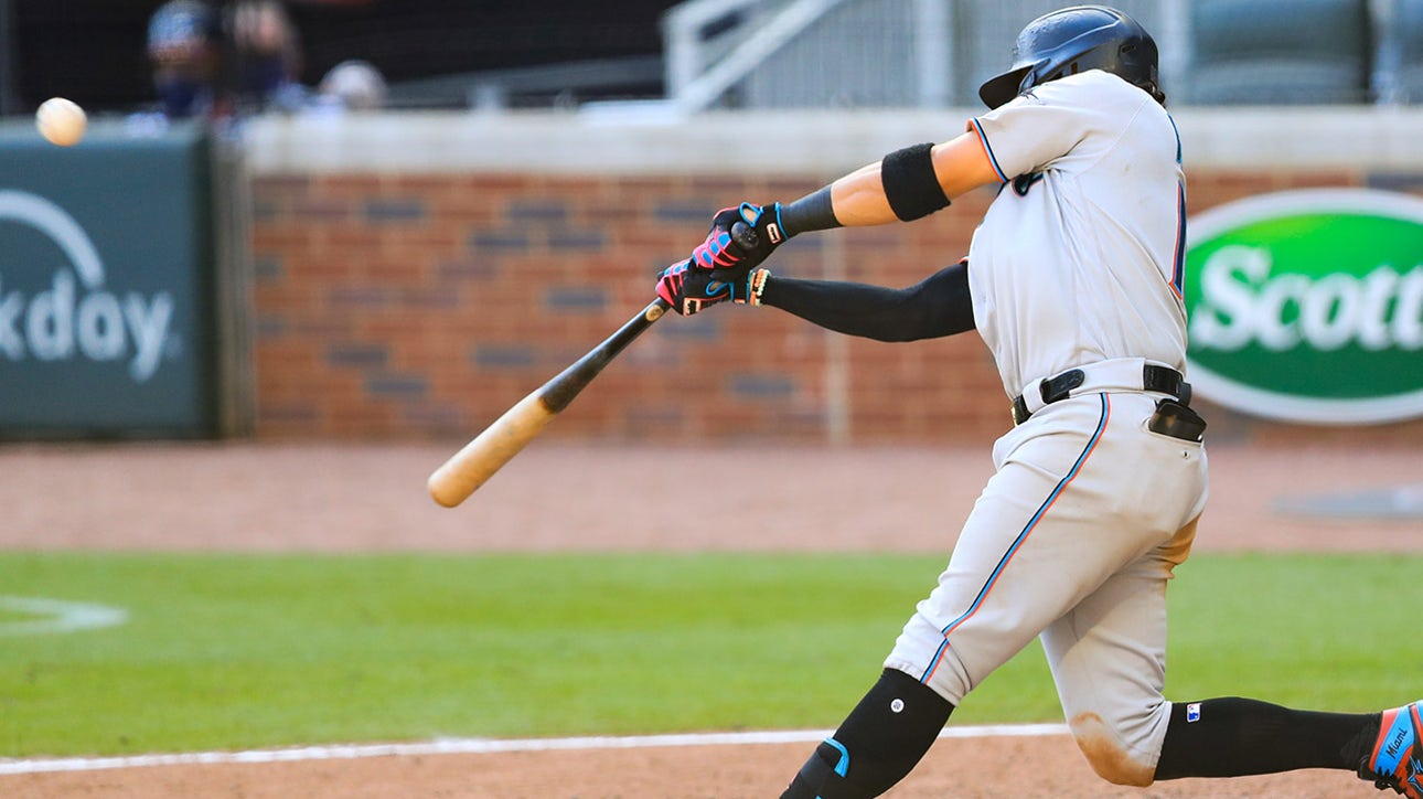 Miguel Rojas' game-winning RBI double helps Marlins beat Braves, 5-4