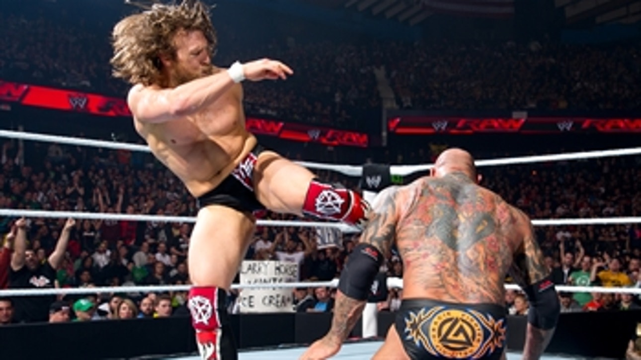 Daniel Bryan vs. Batista: Raw, March 3, 2014 (Full Match)