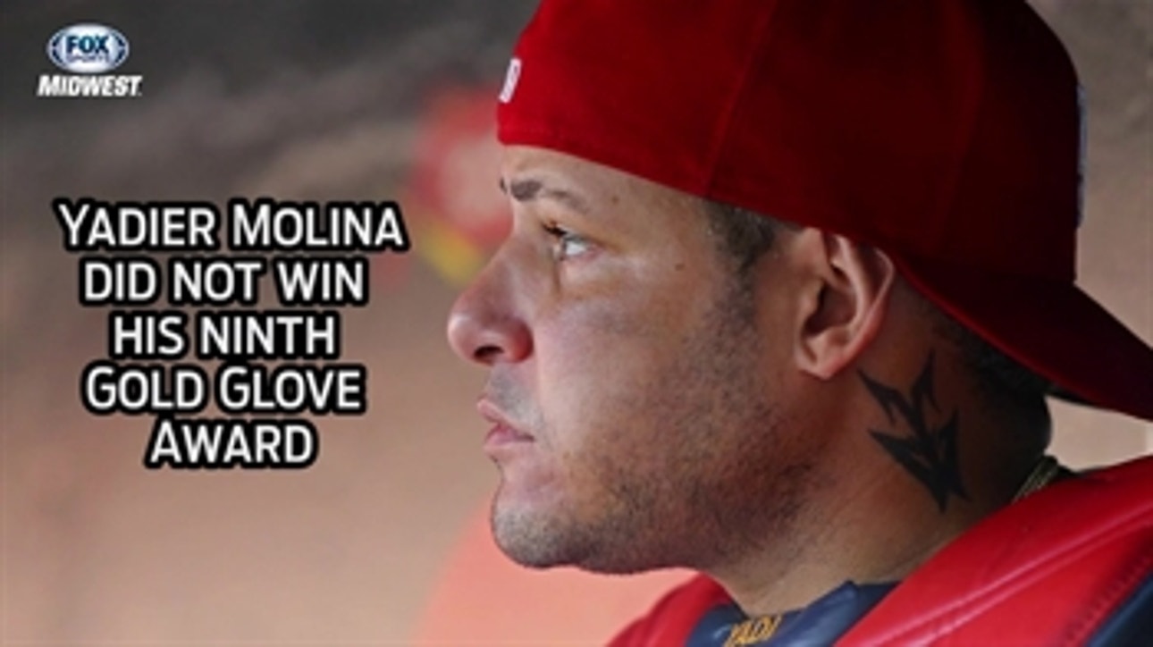 Reds' Barnhart gives respect where respect is due (to Yadi)