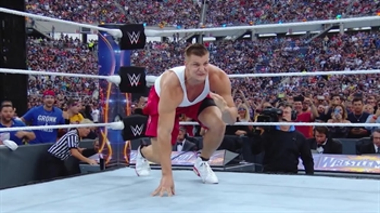 Rob Gronkowski relives his WrestleMania moment ' WWE Backstage