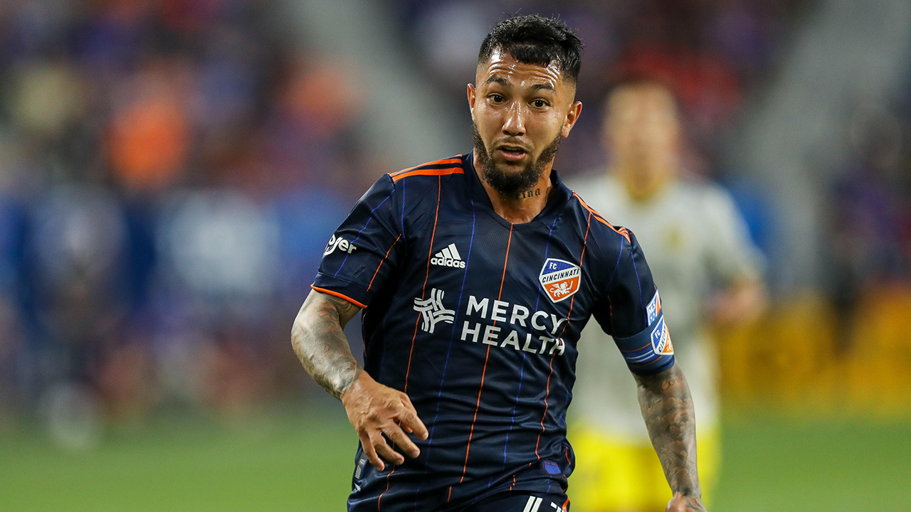 Luciano Acosta gives FC Cincinnati 1-0 lead over Atlanta United FC in 61st minute