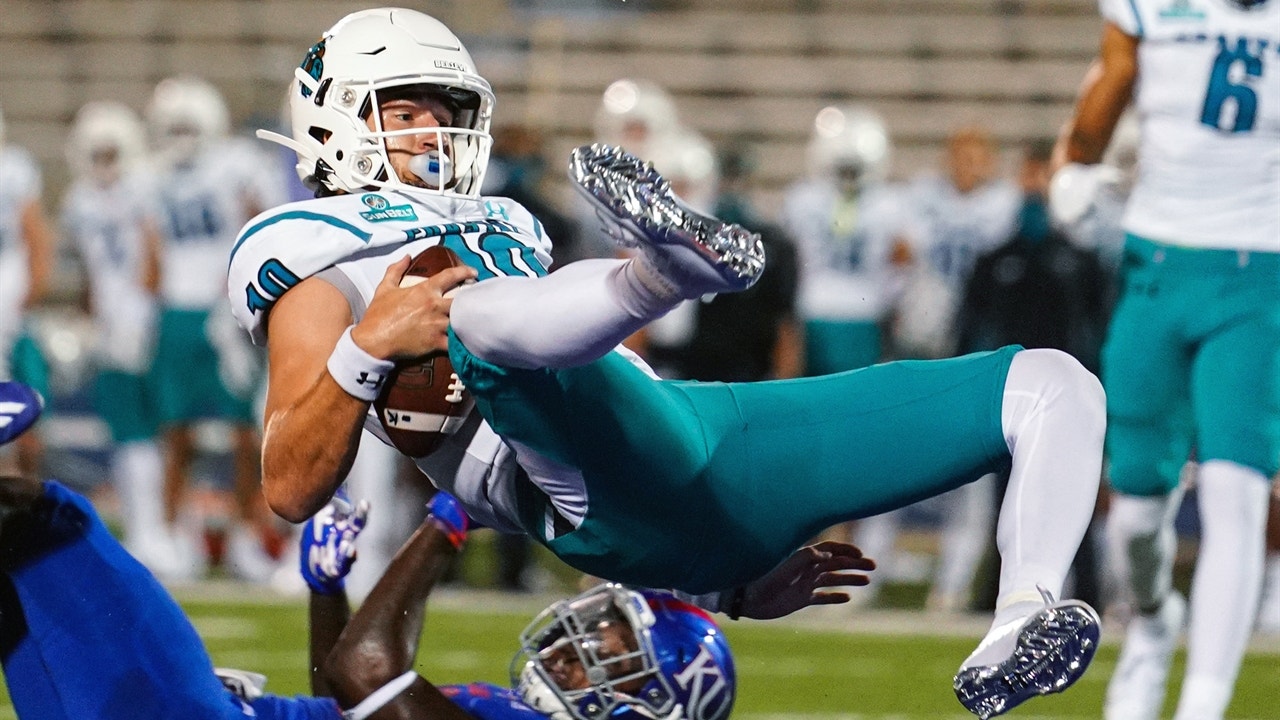 Grayson McCall's second rushing TD, fifth total TD, puts Coastal Carolina up 35-17 over Kansas