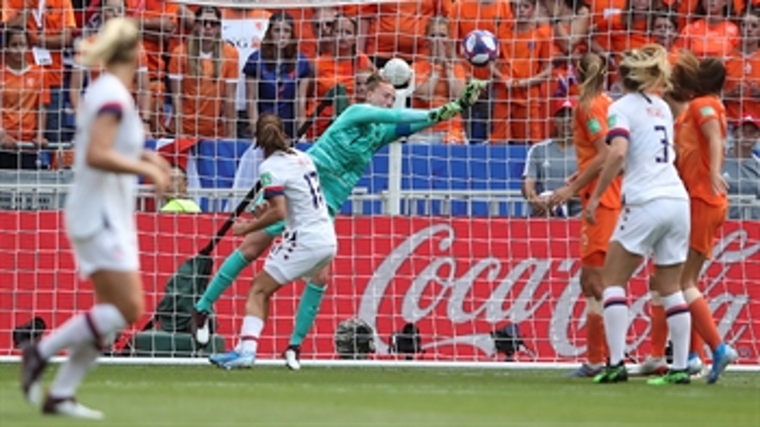 Netherlands keeper makes outstanding save on Julie Ertz's point-blank shot ' 2019 FIFA Women's World Cup™