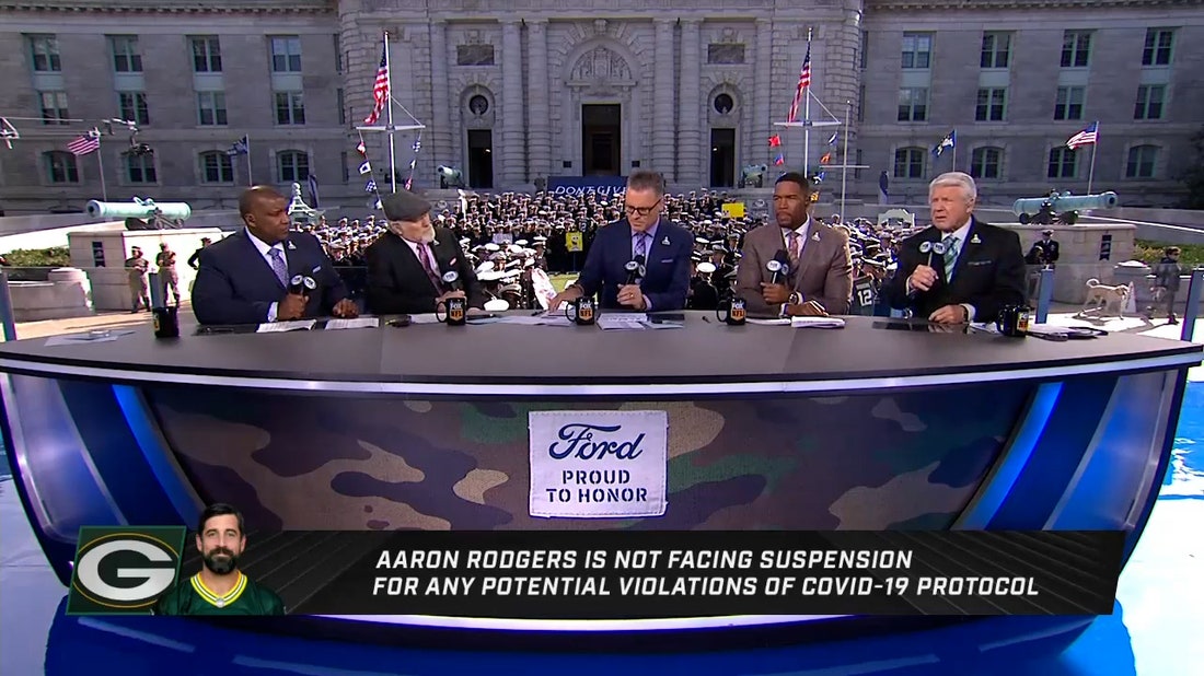 'FOX NFL Sunday' crew discusses Aaron Rodgers' decision to not get COVID-19 vaccine