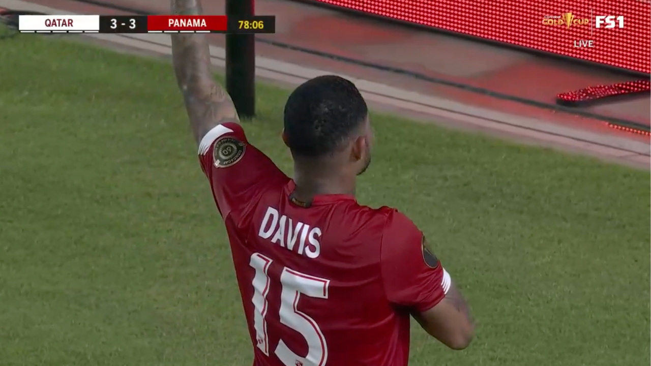 Éric Davis' top corner strike helps Panama draw even with Qatar late, 3-3