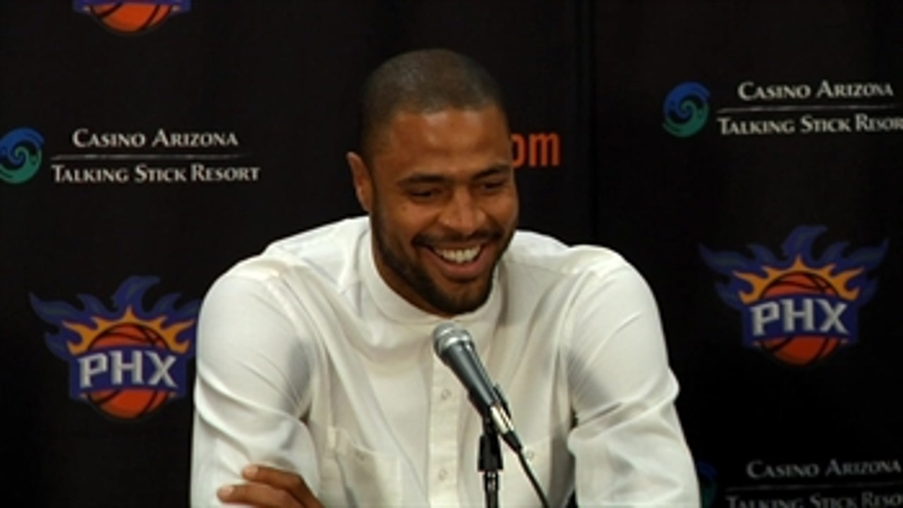 Tyson Chandler joins the Suns