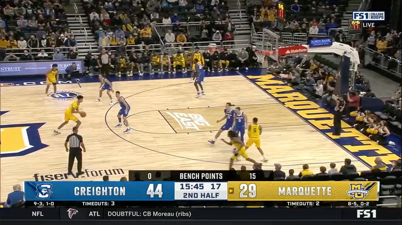 Marquette's Oso Ighodaro crosses up Creighton defender, puts down monster jam