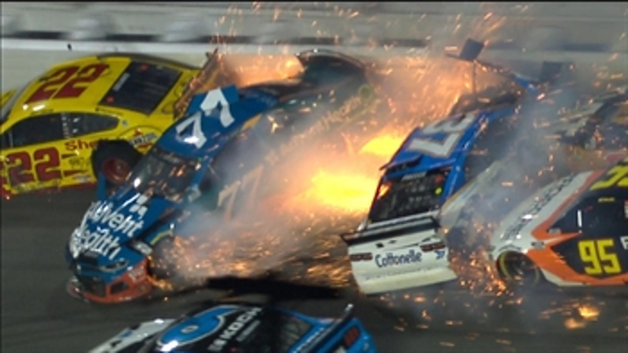 Second big wreck takes out Joey Logano, forces overtime at Daytona 500
