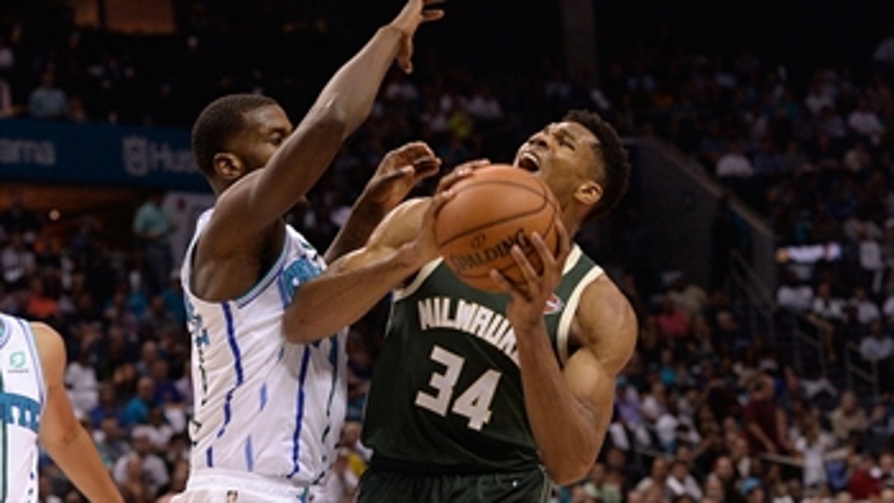 Hornets LIVE To Go: Kemba Walker drops 41 in last-second loss to Bucks