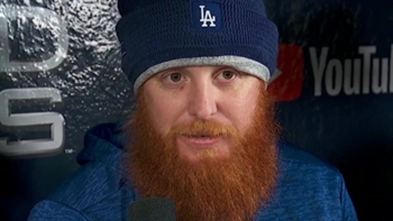 Justin Turner describes the atmosphere and playing conditions at Fenway Park