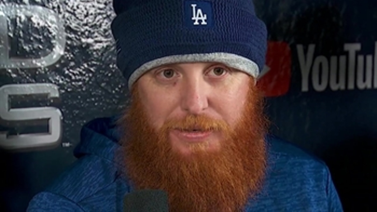 Justin Turner describes the atmosphere and playing conditions at Fenway Park