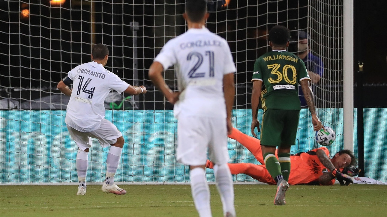 Chicharito denied first MLS goal as Steve Clark makes brilliant PK save