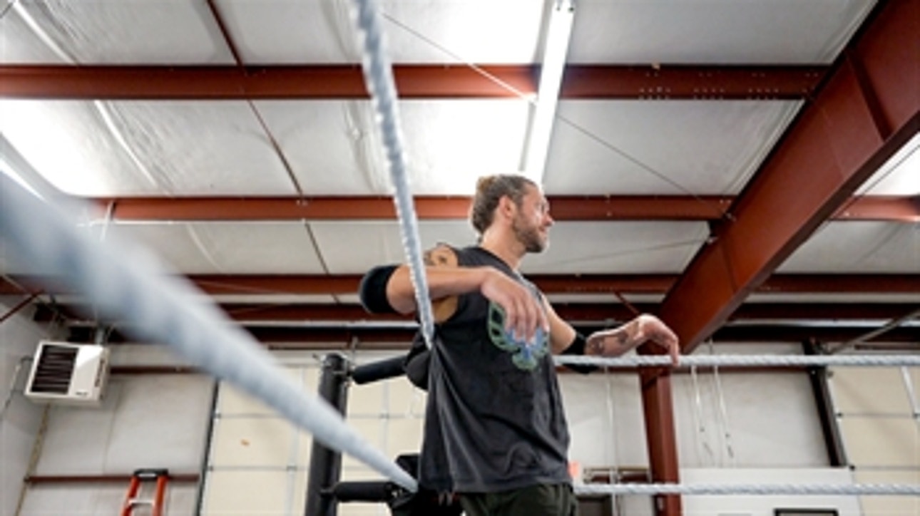 Edge trains in a ring for the first time post-retirement: WWE 24 (WWE Network Exclusive)