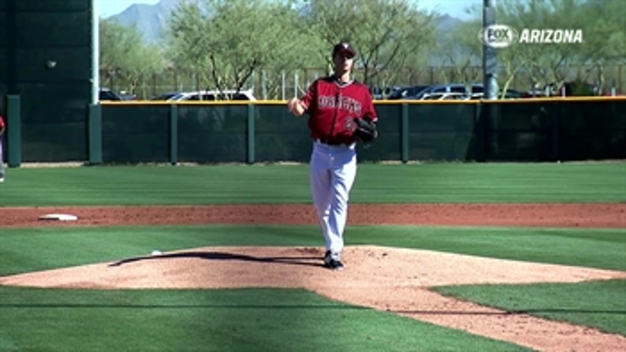 Greinke pitches 5 innings in intrasquad start