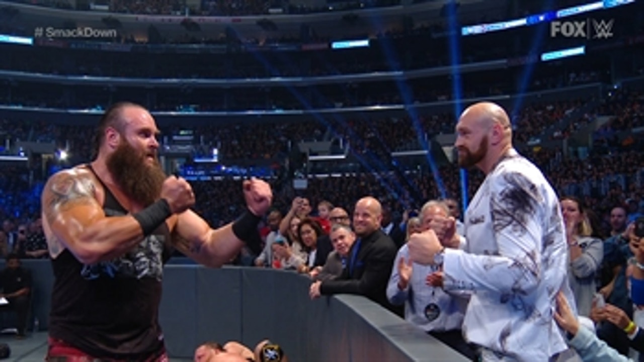 Braun Strowman mixes it up with boxing champ Tyson Fury ringside at SmackDown on FOX