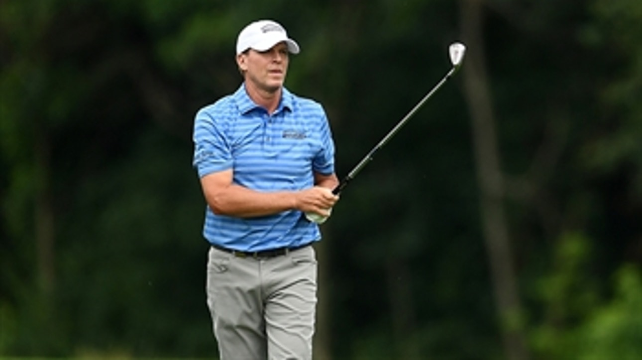 Steve Stricker leads the field at the 2019 U.S. Senior Open after shooting a second round 64