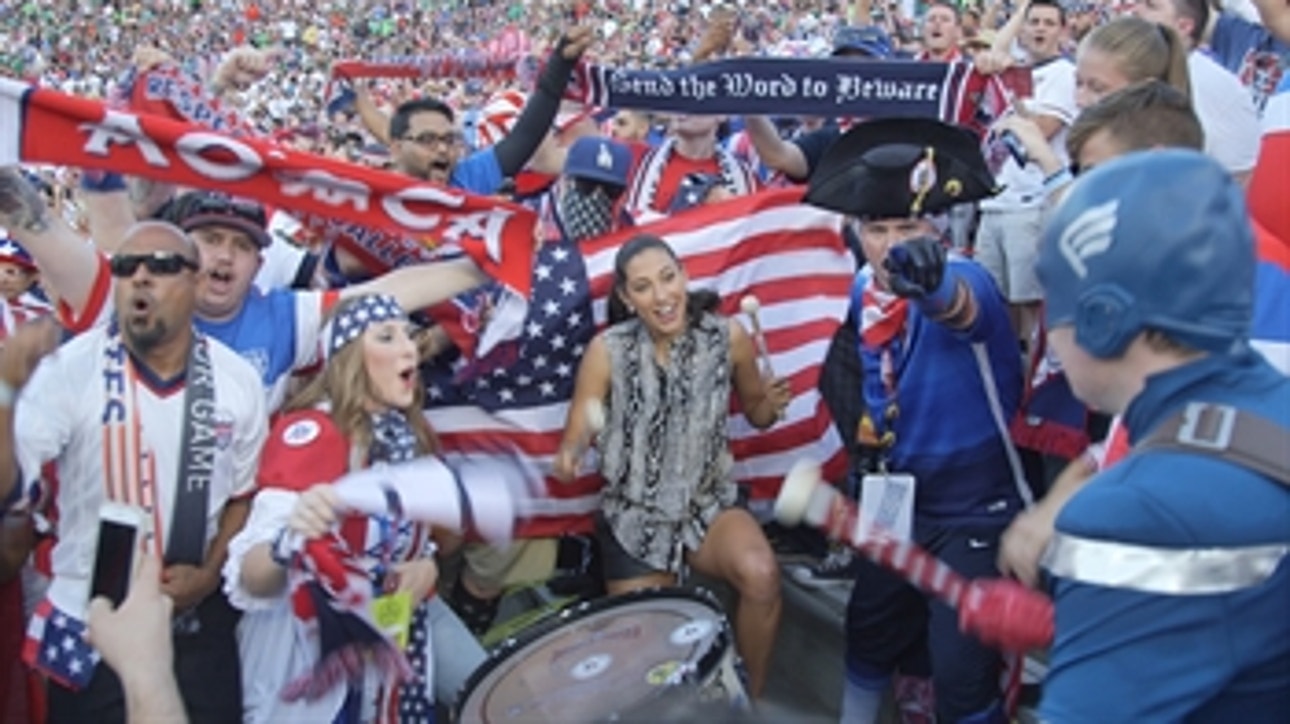 Christen Press takes you behind-the-scenes at USA vs Mexico