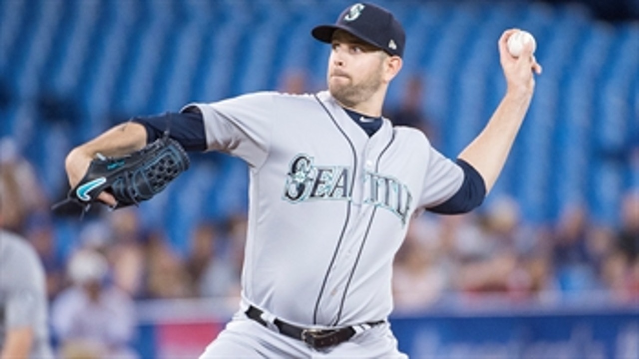 Nick Swisher and Dontrelle Willis react to James Paxton's no-hitter