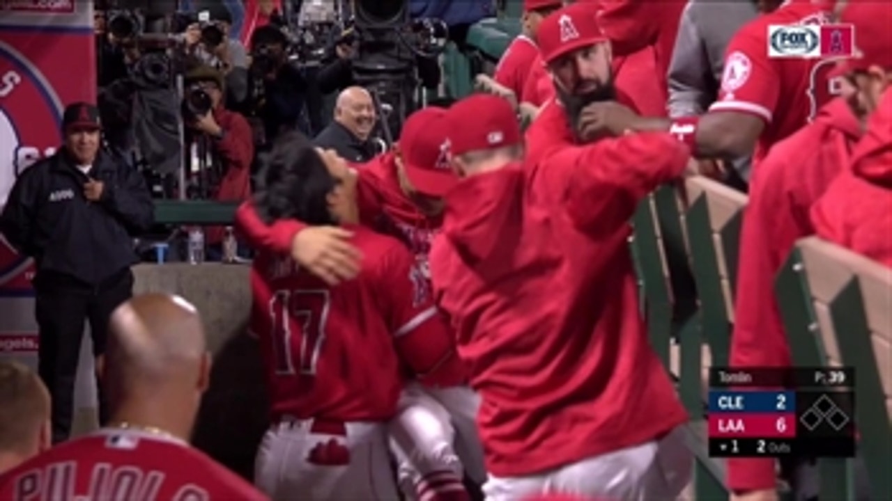 Angels give Shohei Ohtani cold shoulder, then hugs and high fives after HR milestone