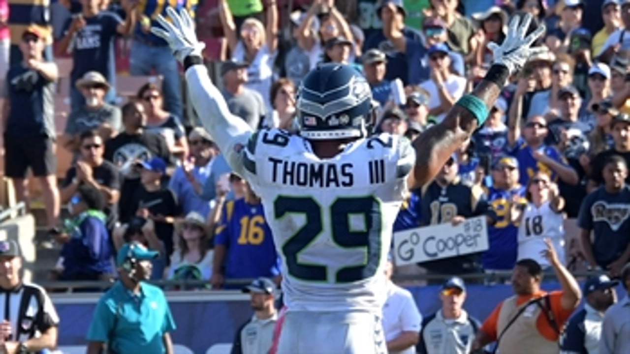 Greg Jennings shares his thoughts on Earl Thomas ending his holdout