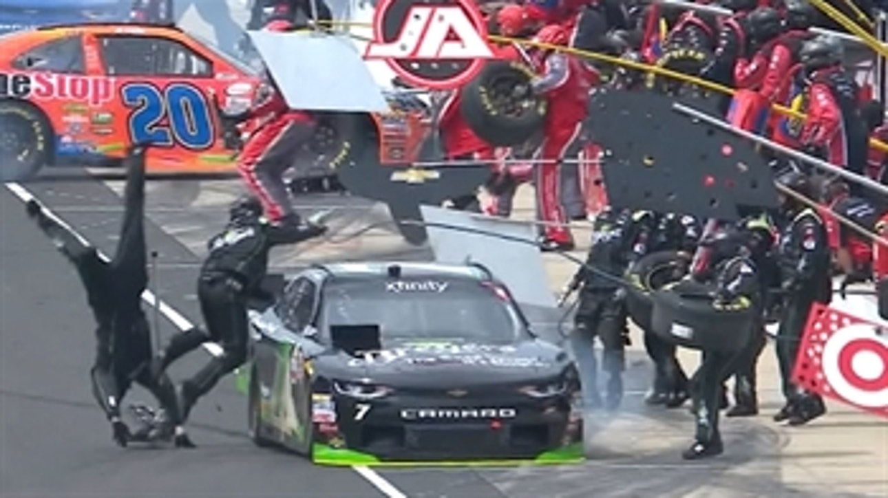 Justin Allgaier hits crew members and has disastrous pit stops at Indianapolis | 2017 NASCAR XFINITY SERIES