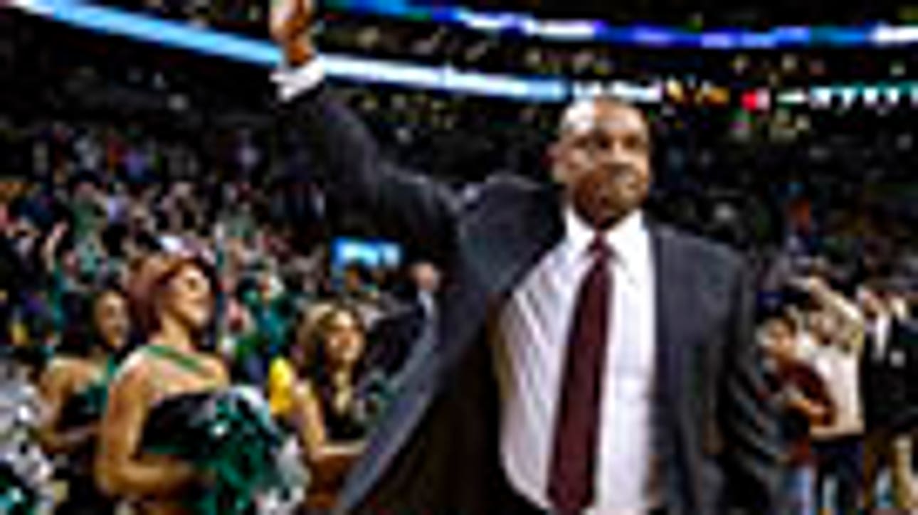 Clippers win in Doc's return to Boston