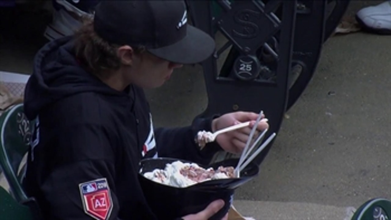 This Chicago White Sox fan eats 3-pounds of ice cream
