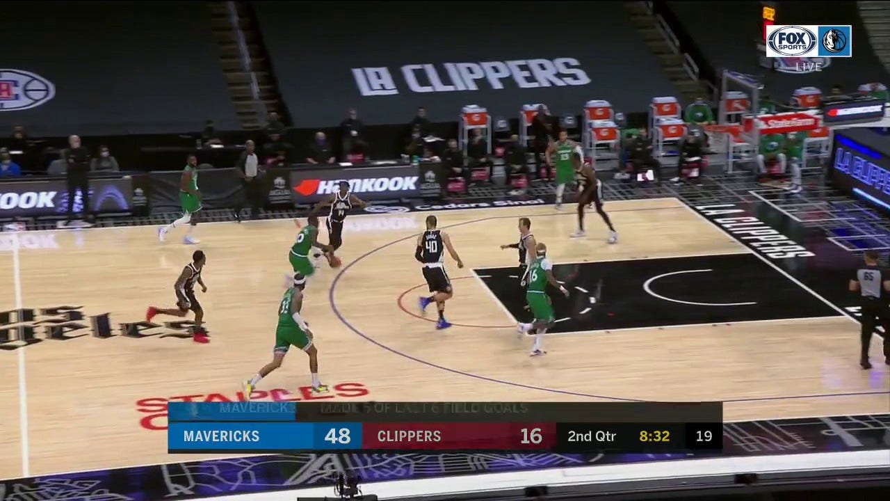 HIGHLIGHTS: Willie Cauley-Stein posterizes Zubac