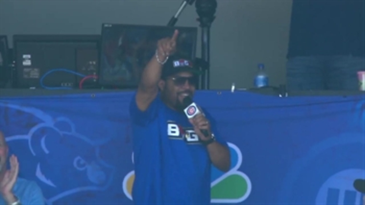 Watch Ice Cube sing 'Take Me Out to the Ball Game' during the 7th-inning stretch