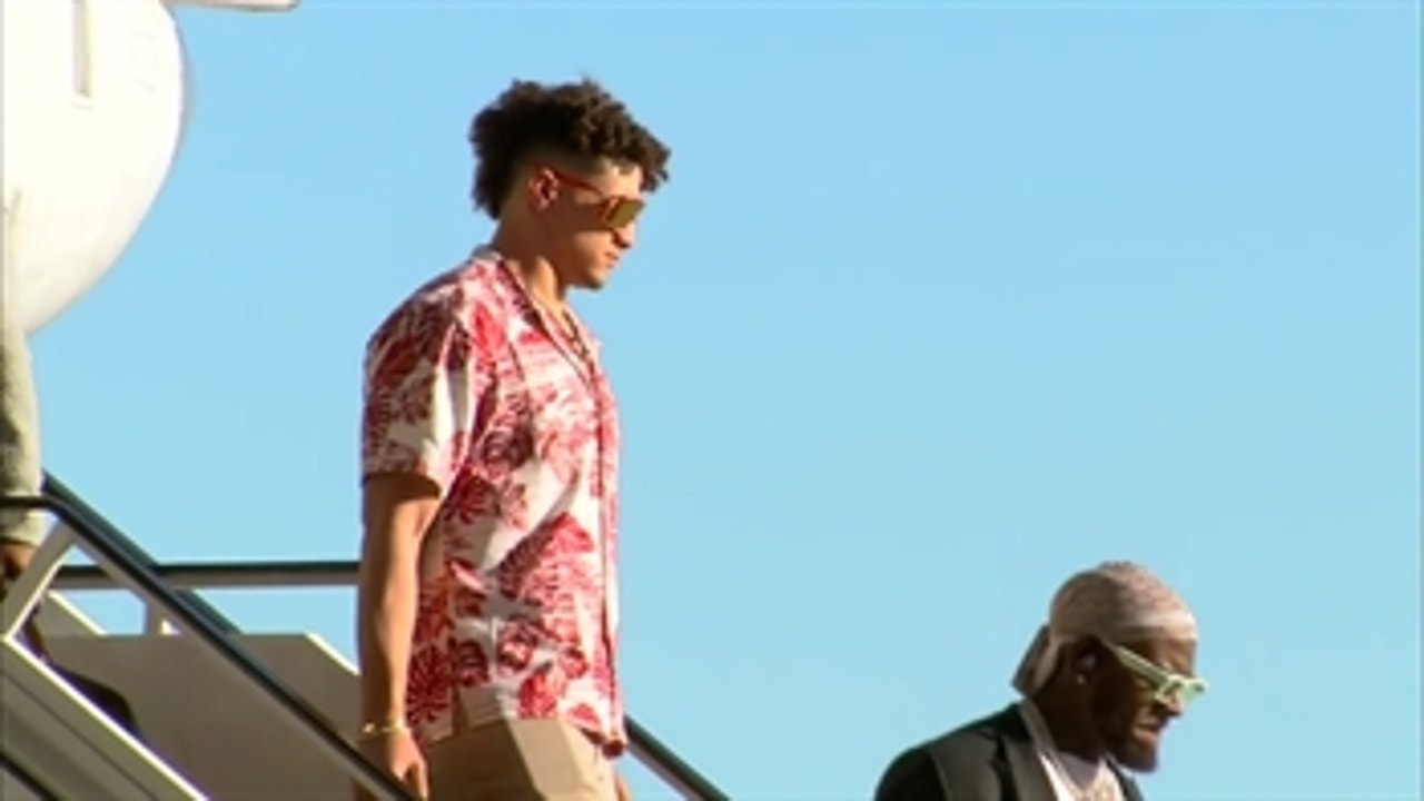 Kansas City Chiefs arrive in Miami for Super Bowl LIV | NFL on FOX