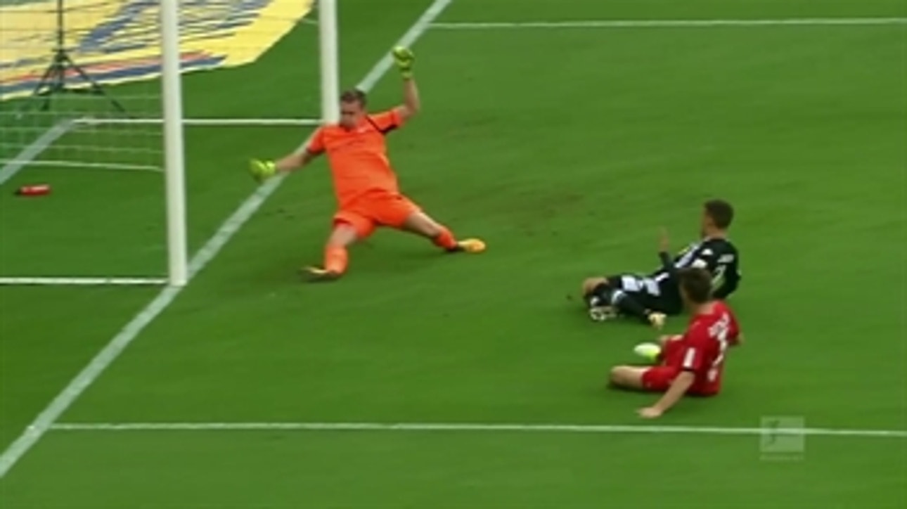 Fabian Johnson scores for Gladbach vs. Bayer Leverkusen | 2017-18 Bundesliga Highlights