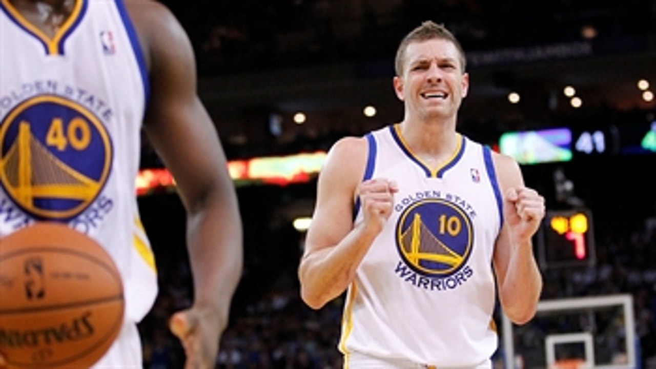Warriors hold off Suns