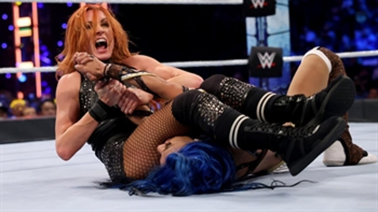 أبرز الأحداث قبل كراون جول – WWE توب 5