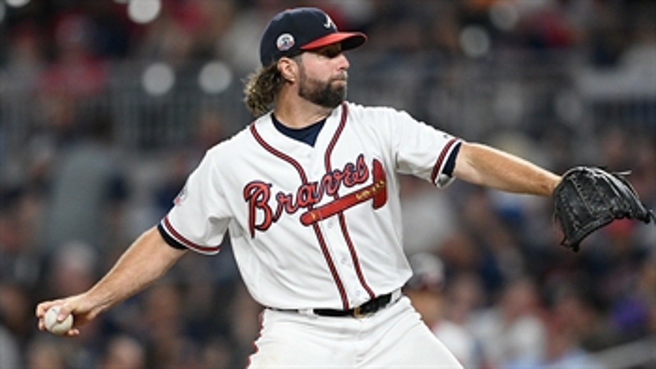 Braves LIVE To Go: R.A. Dickey dazzles as Braves edge Nationals in final meeting