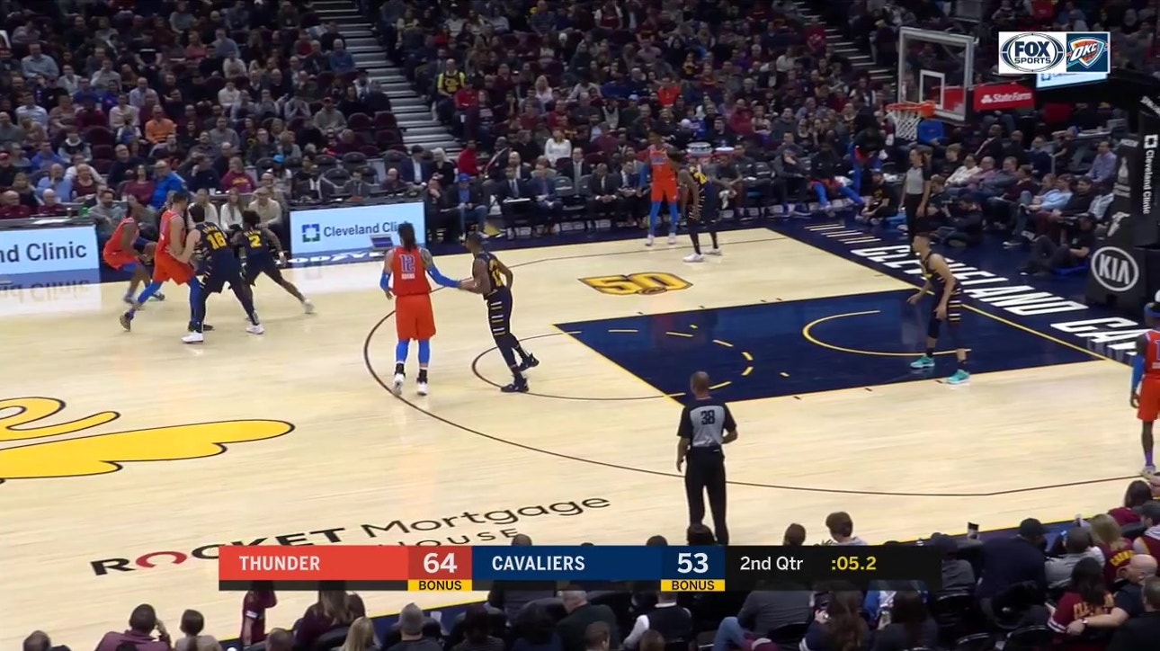 HIGHLIGHTS: Chris Paul hits the Buzzer Beater at the Half