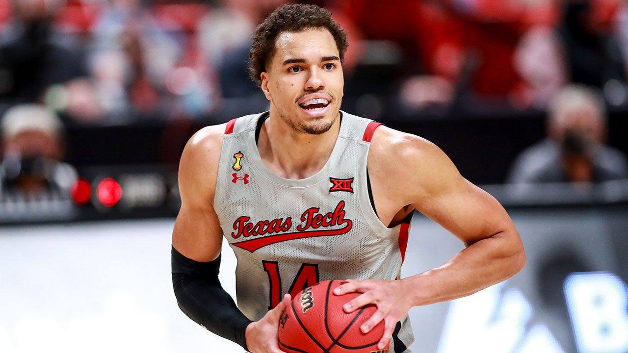No. 13 Texas Tech snaps No. 9 Oklahoma's five-game winning streak with 57-52 win