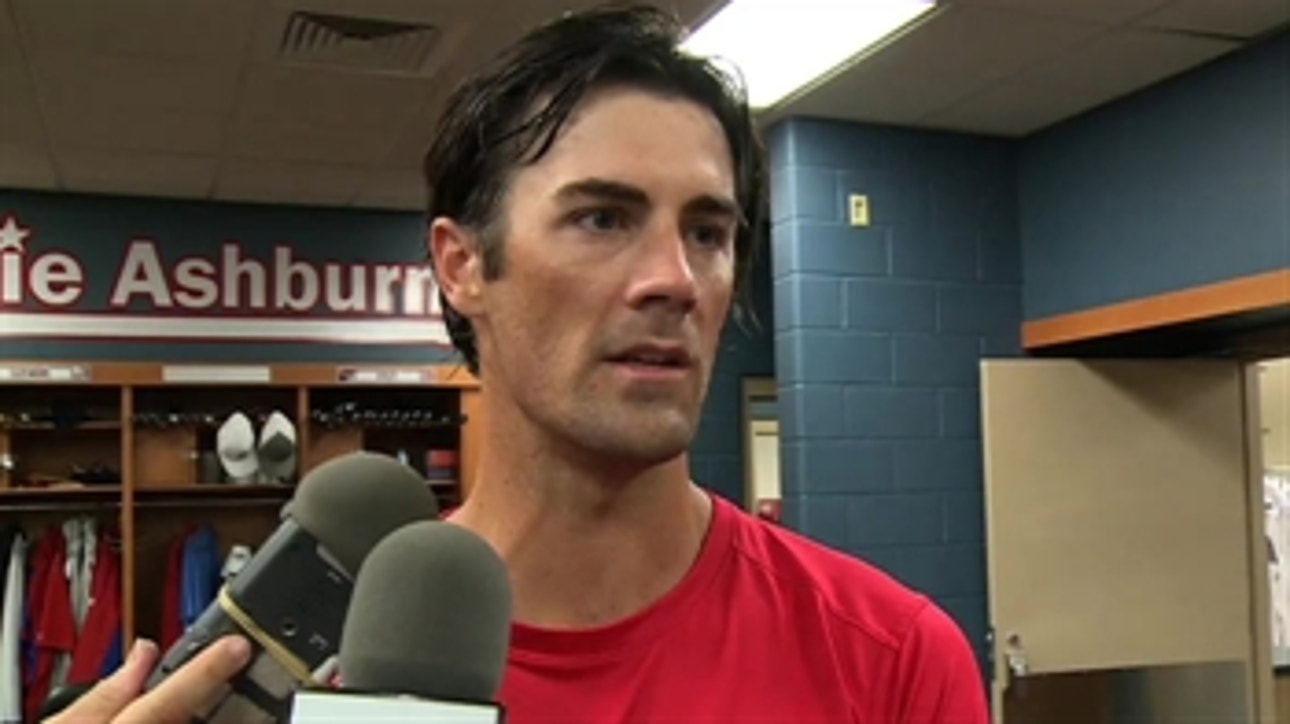 Hamels: Whole team affected by trade rumors