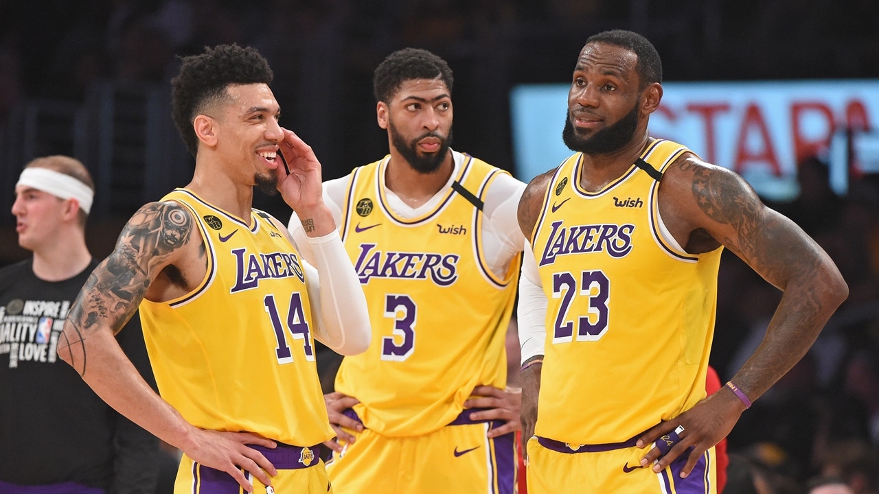 Shannon Sharpe: LeBron is proving he's 'in it together' with teammates in Orlando bubble