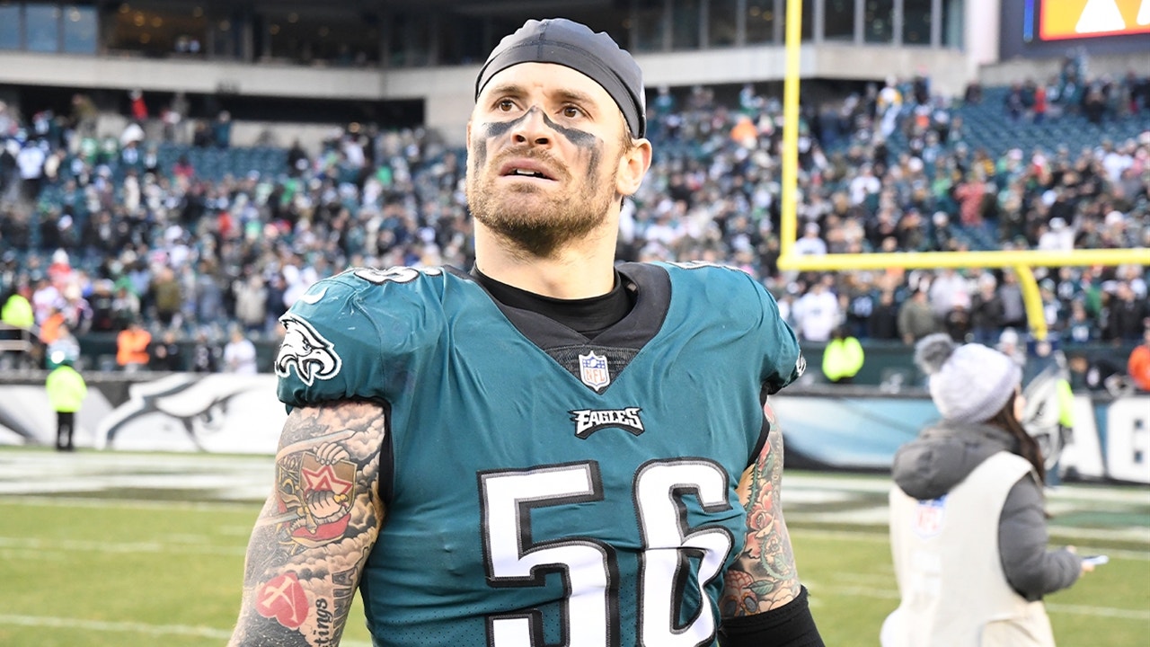 Chris Long embracing retirement and filling the football "void"
