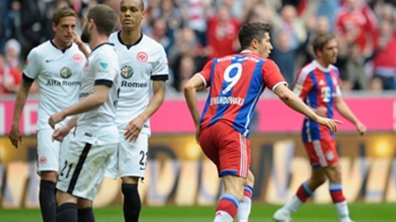 Lewandowski scores brilliant first-half volley against Eintracht Frankfurt